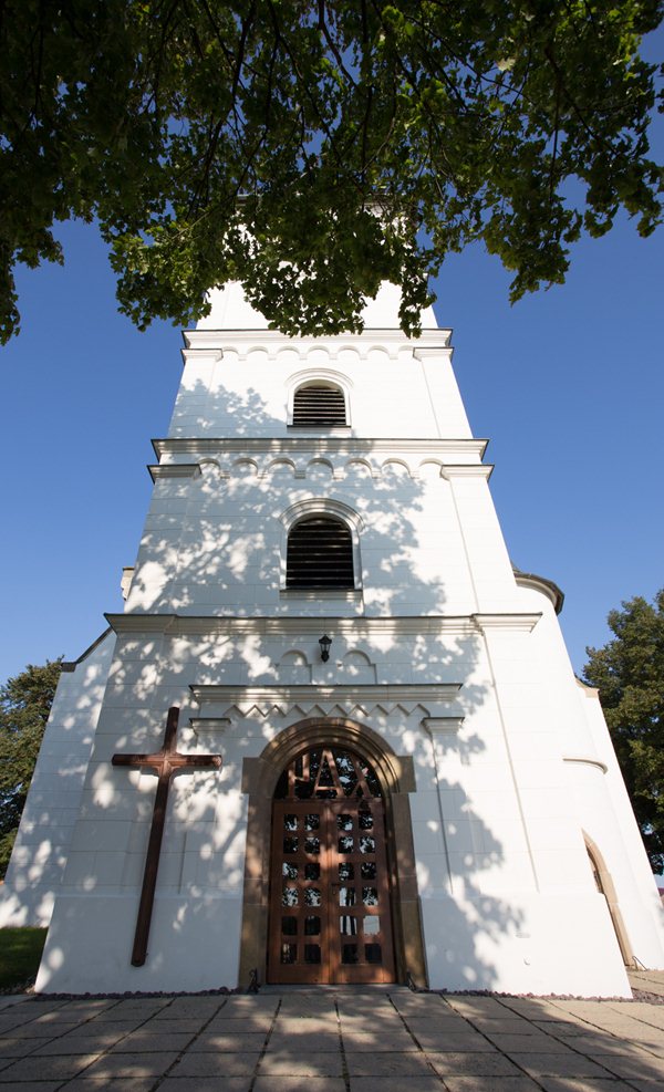 Kostel sv. Jana Křtitele ve Višňové u Znojma